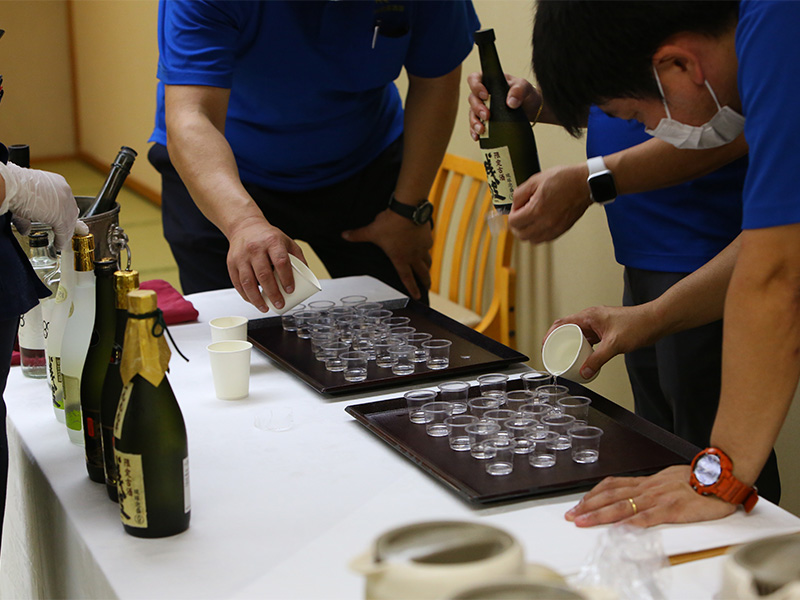 比嘉酒造全面協力！利き泡盛